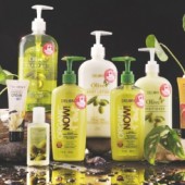 Bí quyết chăm sóc da khỏe mạnh cho cả gia đình khi thu về